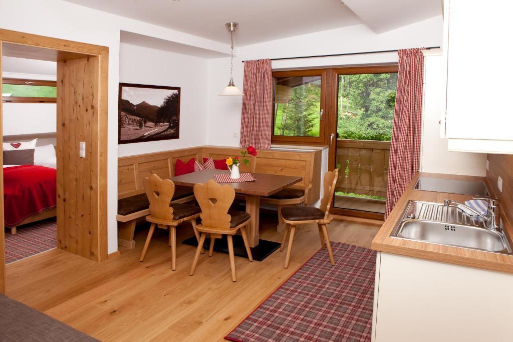 Zauchtaler Hof Hotel Altenmarkt im Pongau Ruang foto